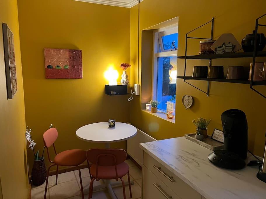 Charming 3 Bedroom Apartment Akureyri Eksteriør bilde